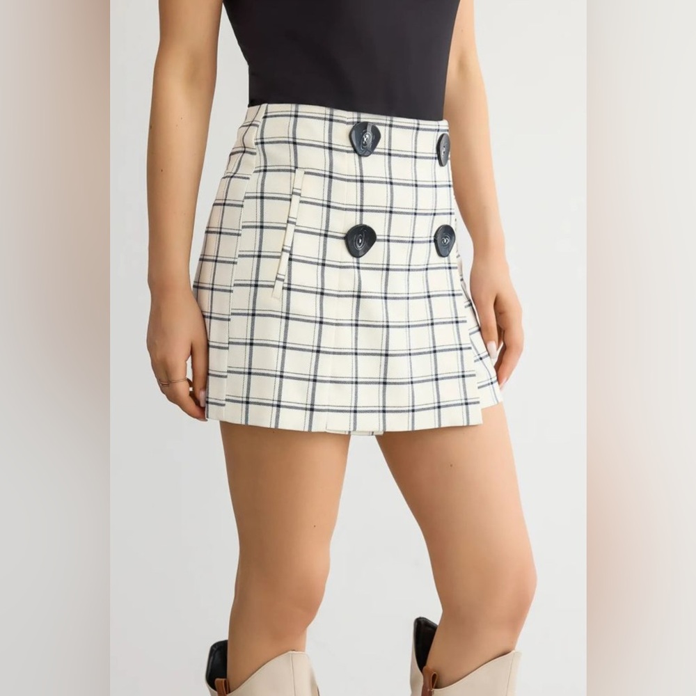 Zara Black and White Checkered Skort